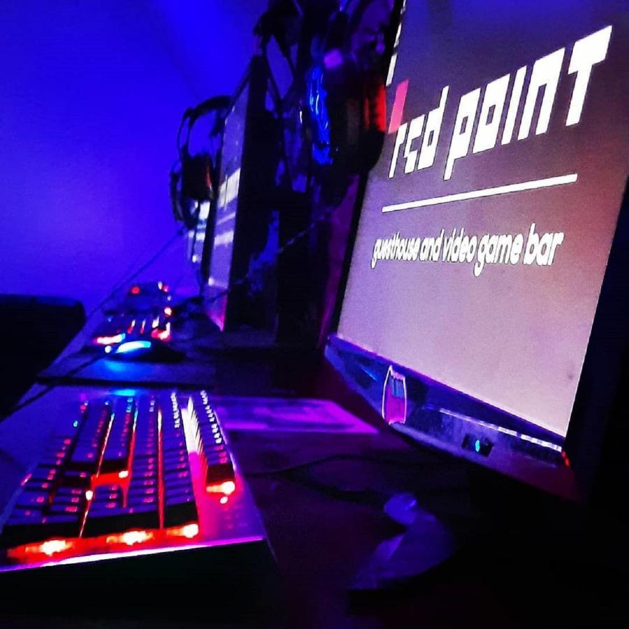 Red Point Hotel Tabor Bagian luar foto