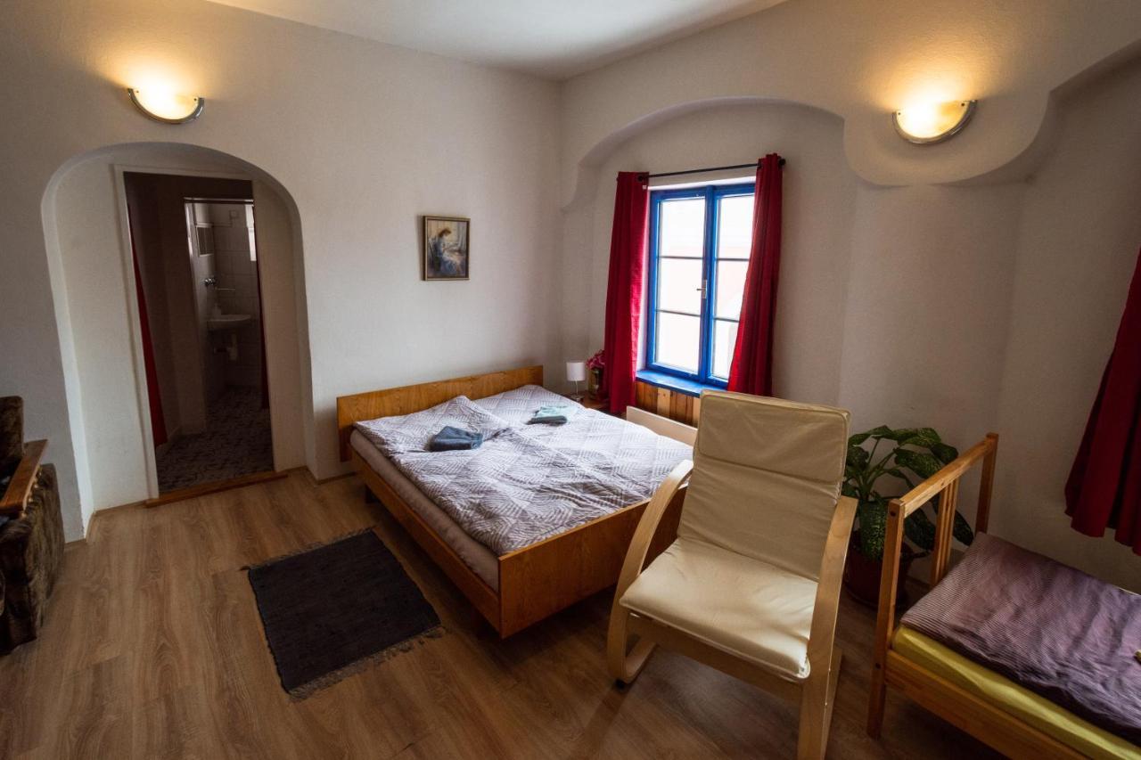 Red Point Hotel Tabor Bagian luar foto