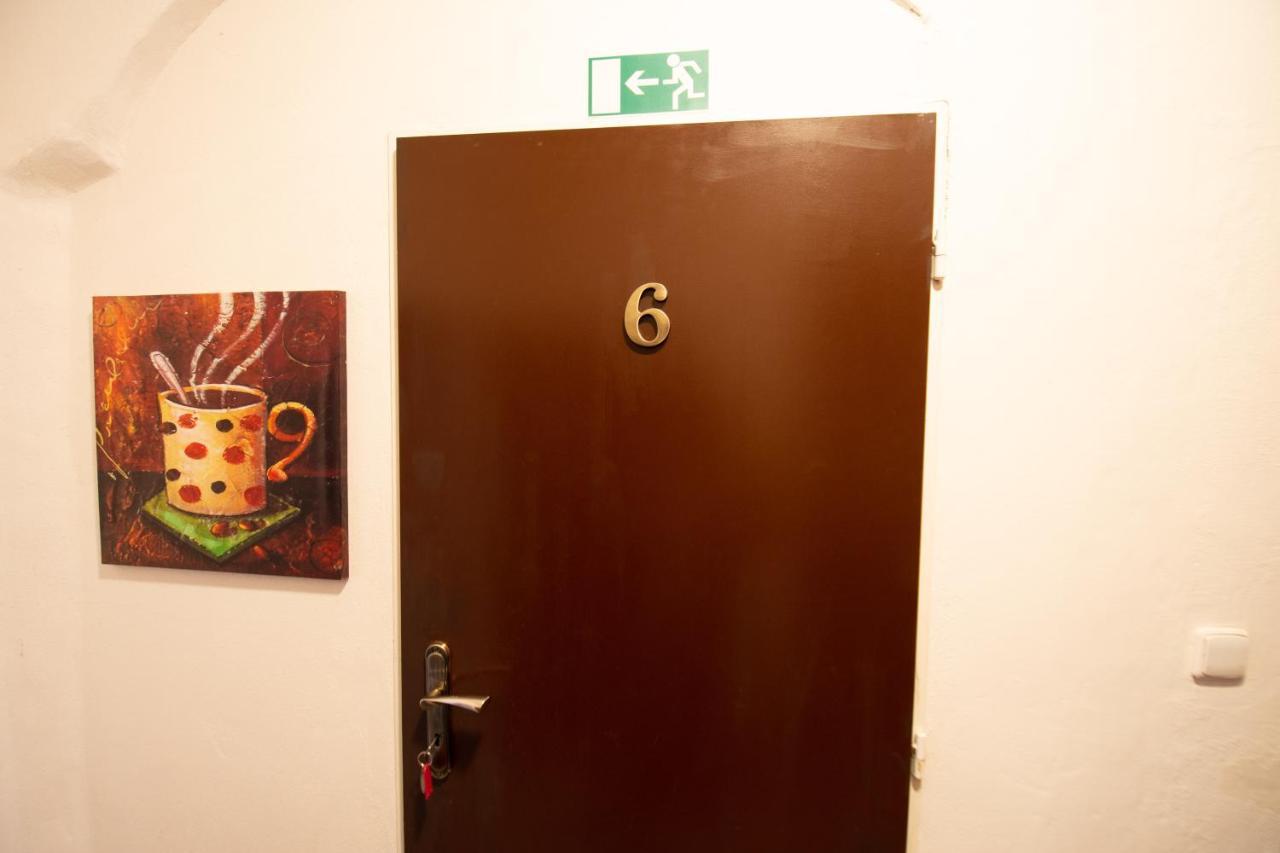 Red Point Hotel Tabor Bagian luar foto